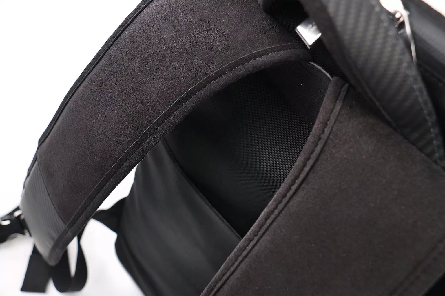 Matrik Soft Carbon Fiber Duffle Bag, Red Stitching – TecknoMonster